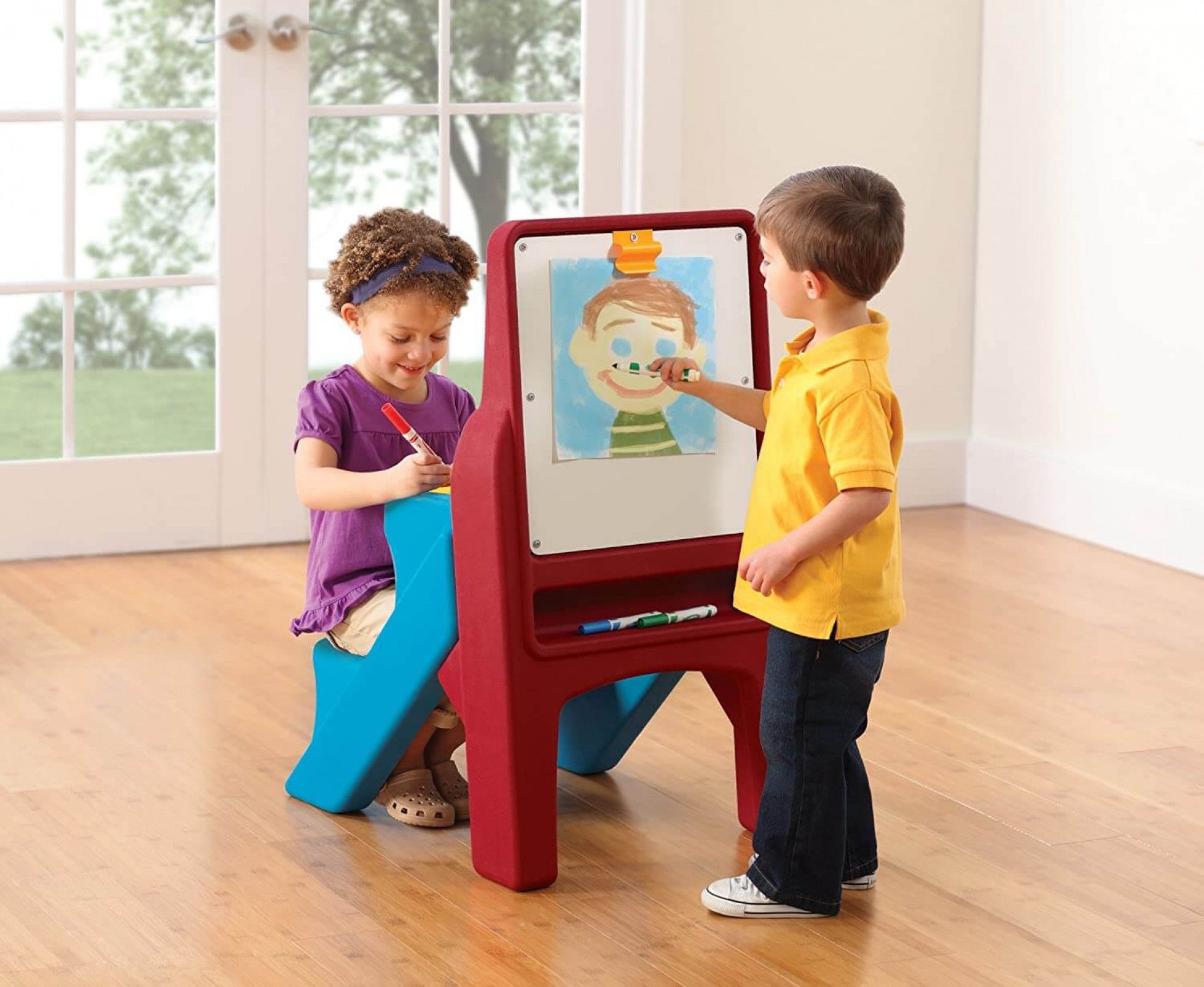 Masuta de creatie Art Easel Desk - Step2 3