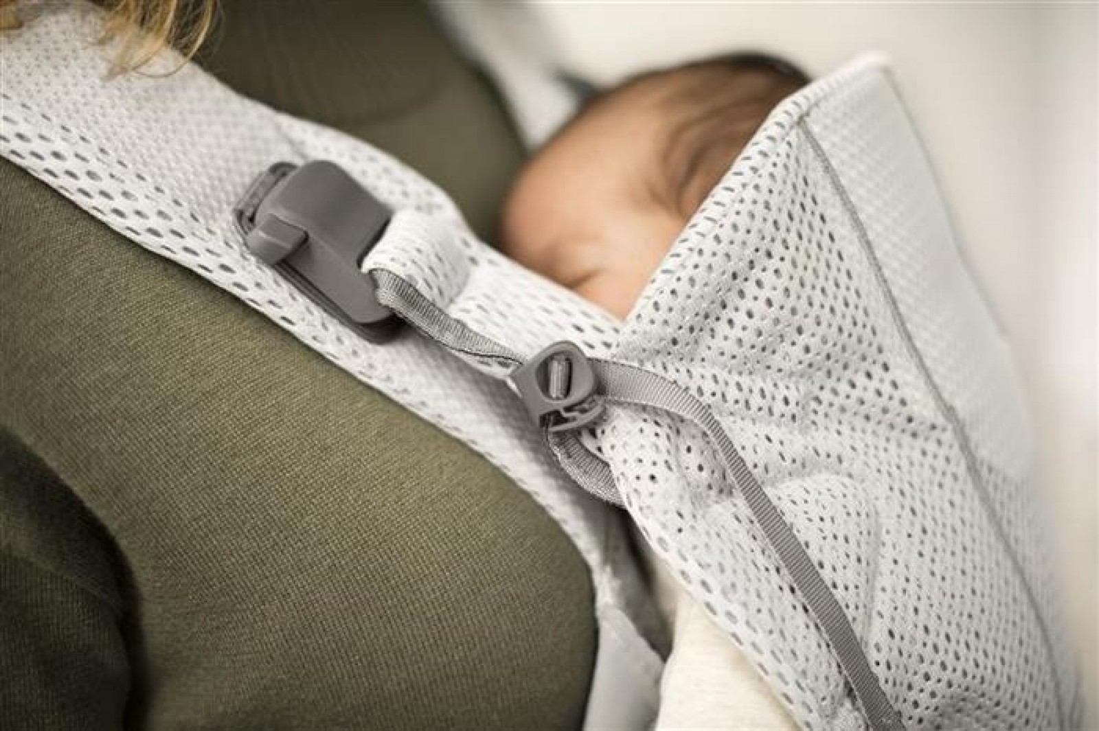 Marsupiu anatomic One Air Silver 3D Mesh - BabyBjorn 7