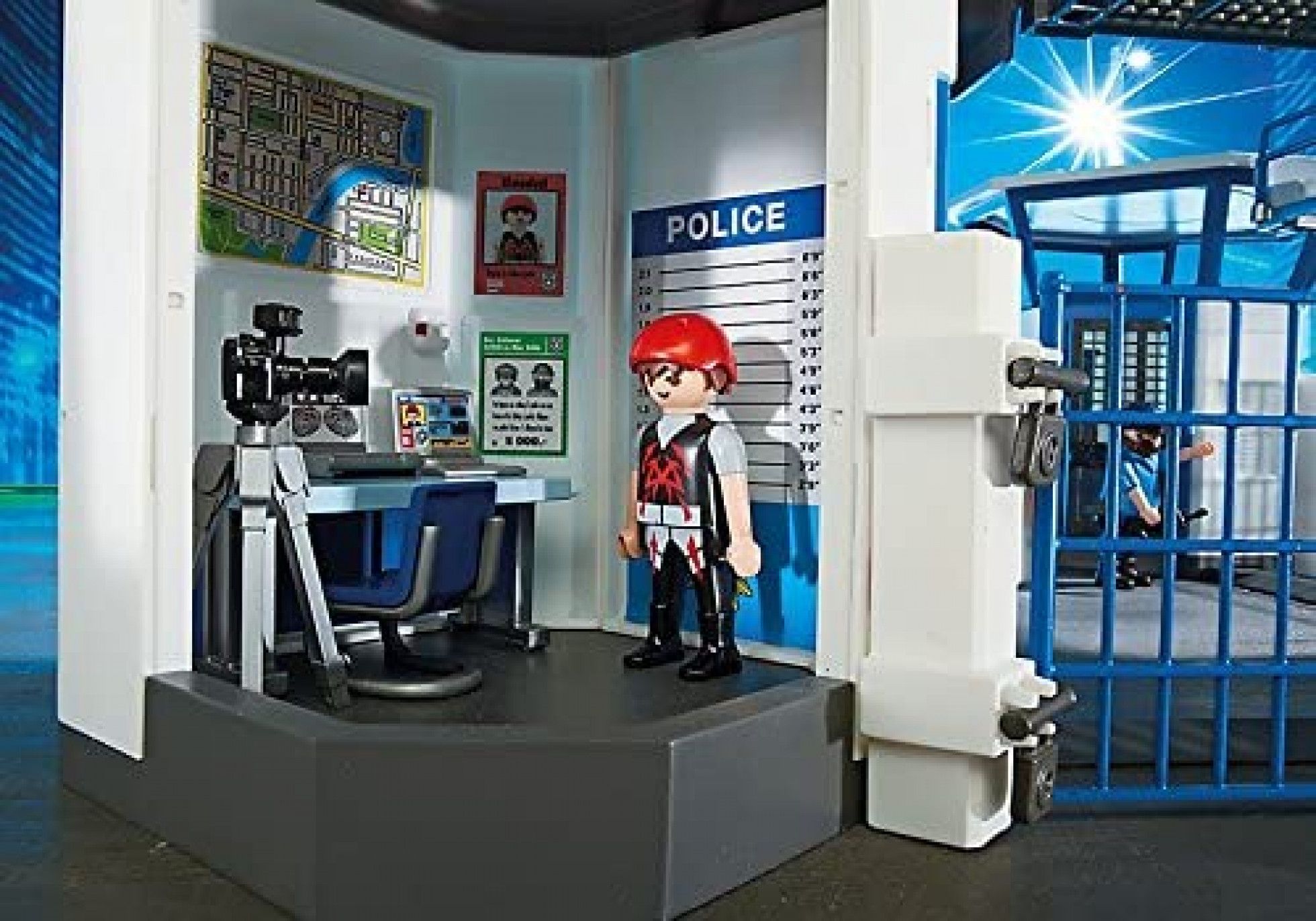 Sediu de Politie cu Inchisoare - Playmobil 3