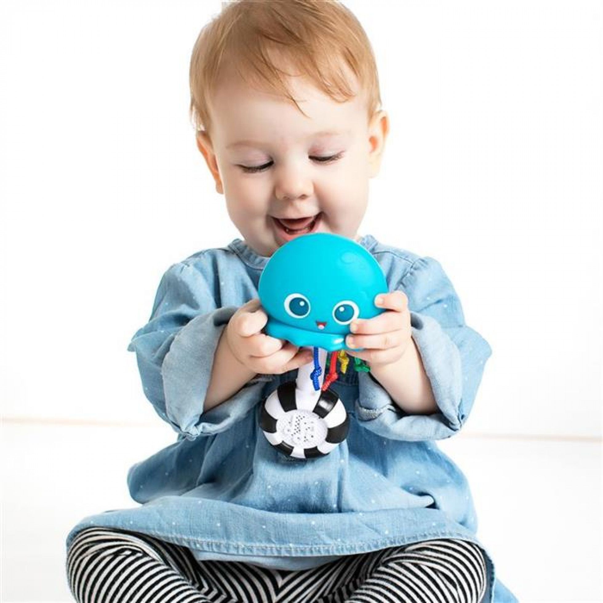 Jucarie senzoriala cu muzica Oceanul Magic - Baby Einstein 3