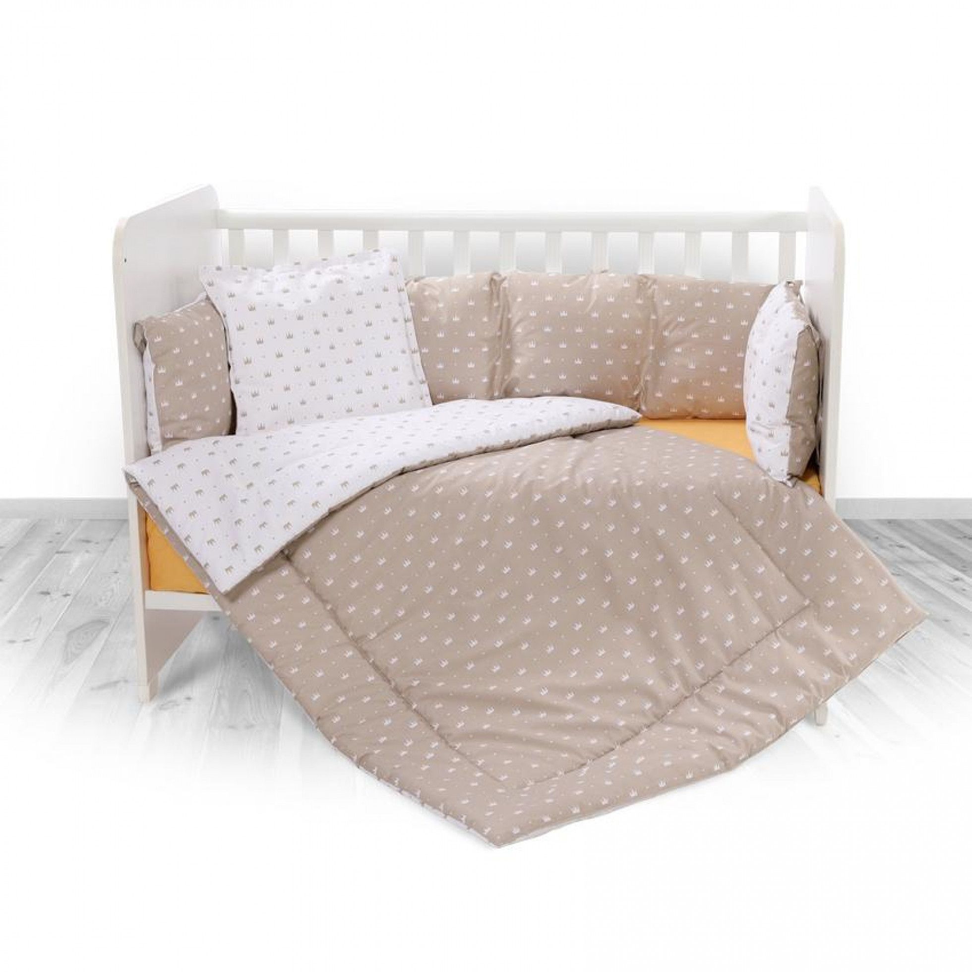 Set lenjerie de pat Lily 7 piese Latte Crowns - Lorelli 1