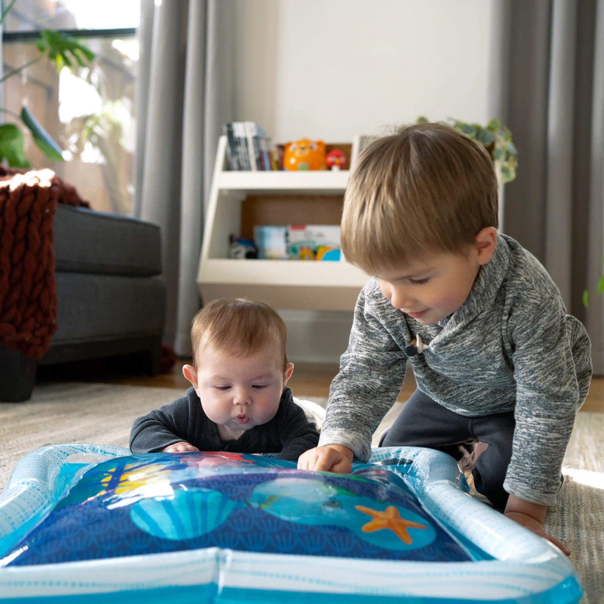 Covoras de joaca cu apa Opus Ocean of Discovery - Baby Einstein 7