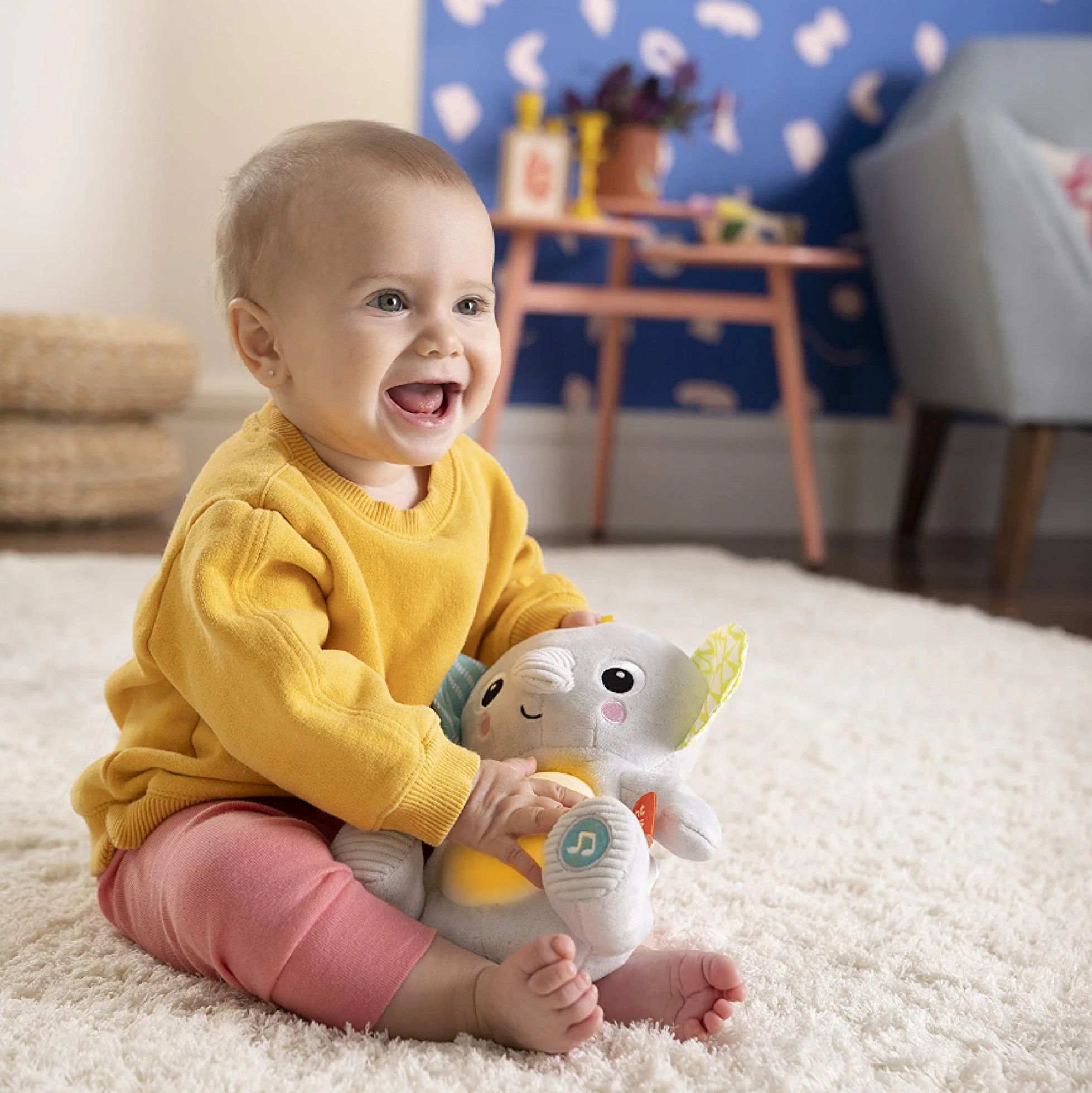 Jucarie interactiva Hug a Bye Baby Elephant - Bright Starts 3