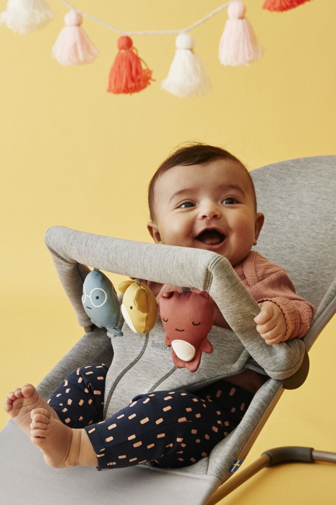 Balansoar Bliss Light Grey 3D Jersey, cu bara de jucarii inclusa - BabyBjorn 11