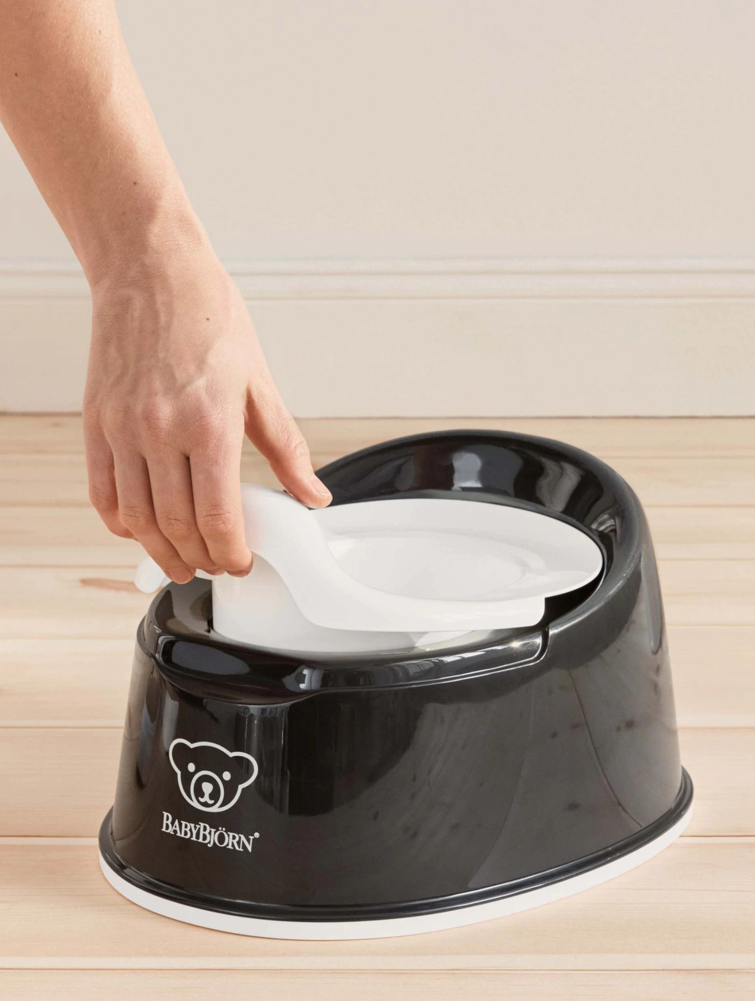 Olita Smart Potty Black/White - BabyBjorn 3