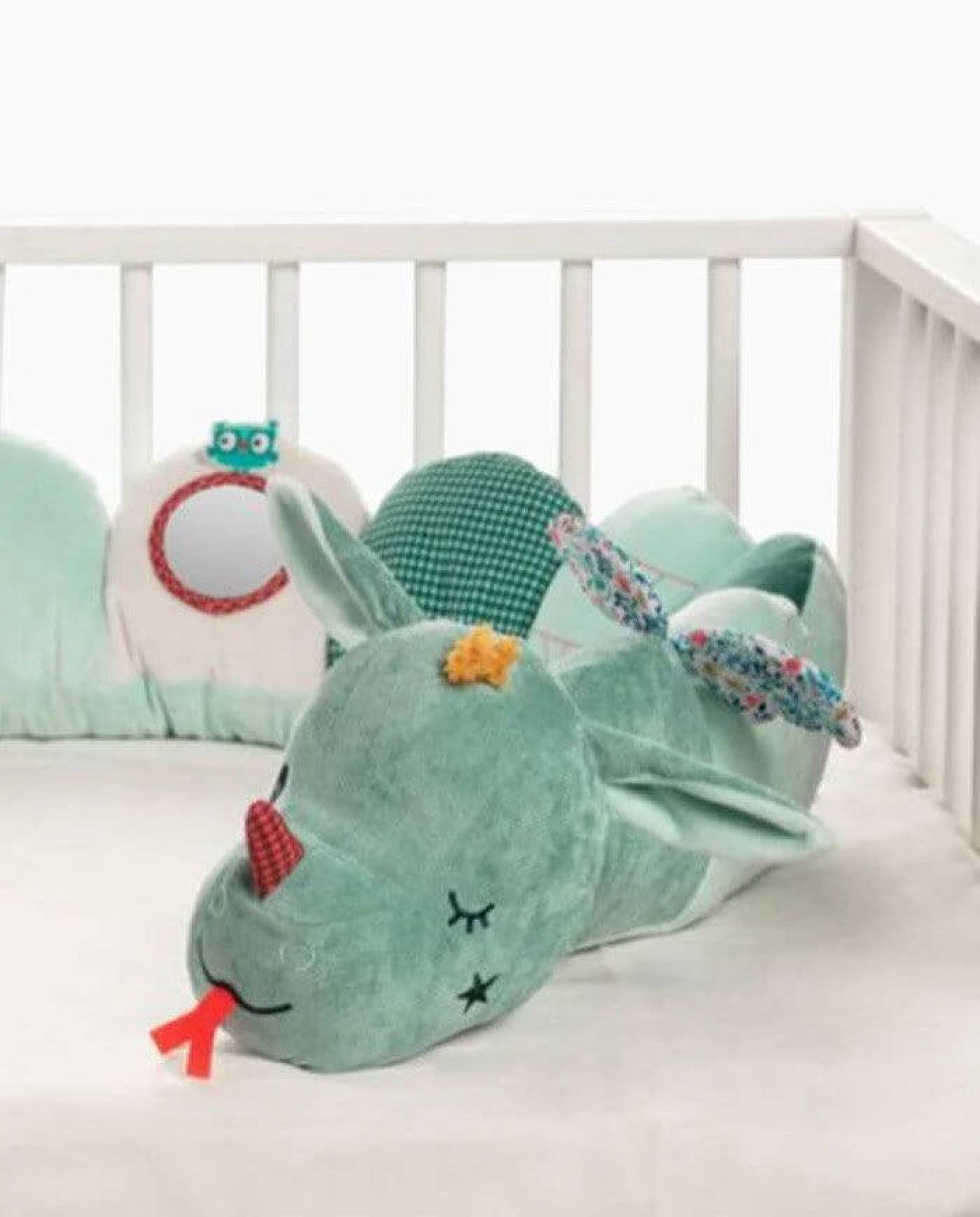 Protectie patut cu multi-activitati Dragonul Joe - Lilliputiens 2